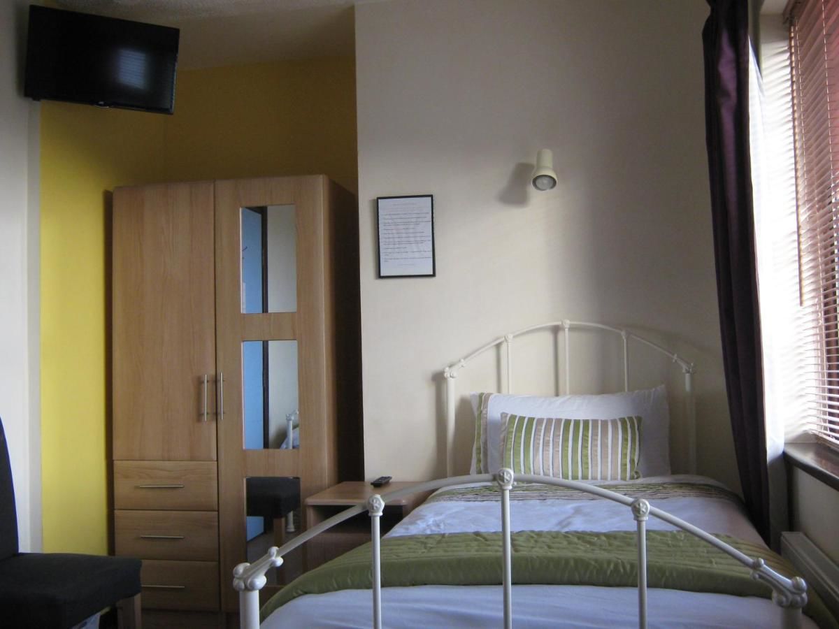 Отели типа «постель и завтрак» Slieve Elva B&B Лисдунварна-34