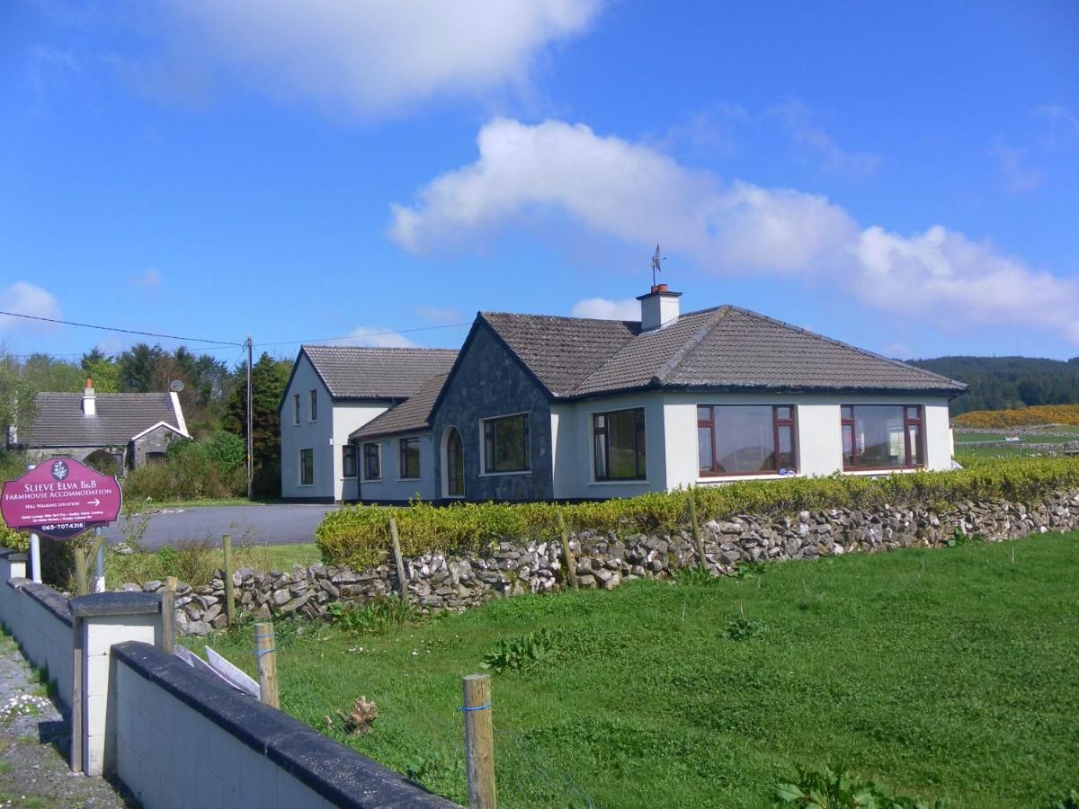Отели типа «постель и завтрак» Slieve Elva B&B Лисдунварна-8